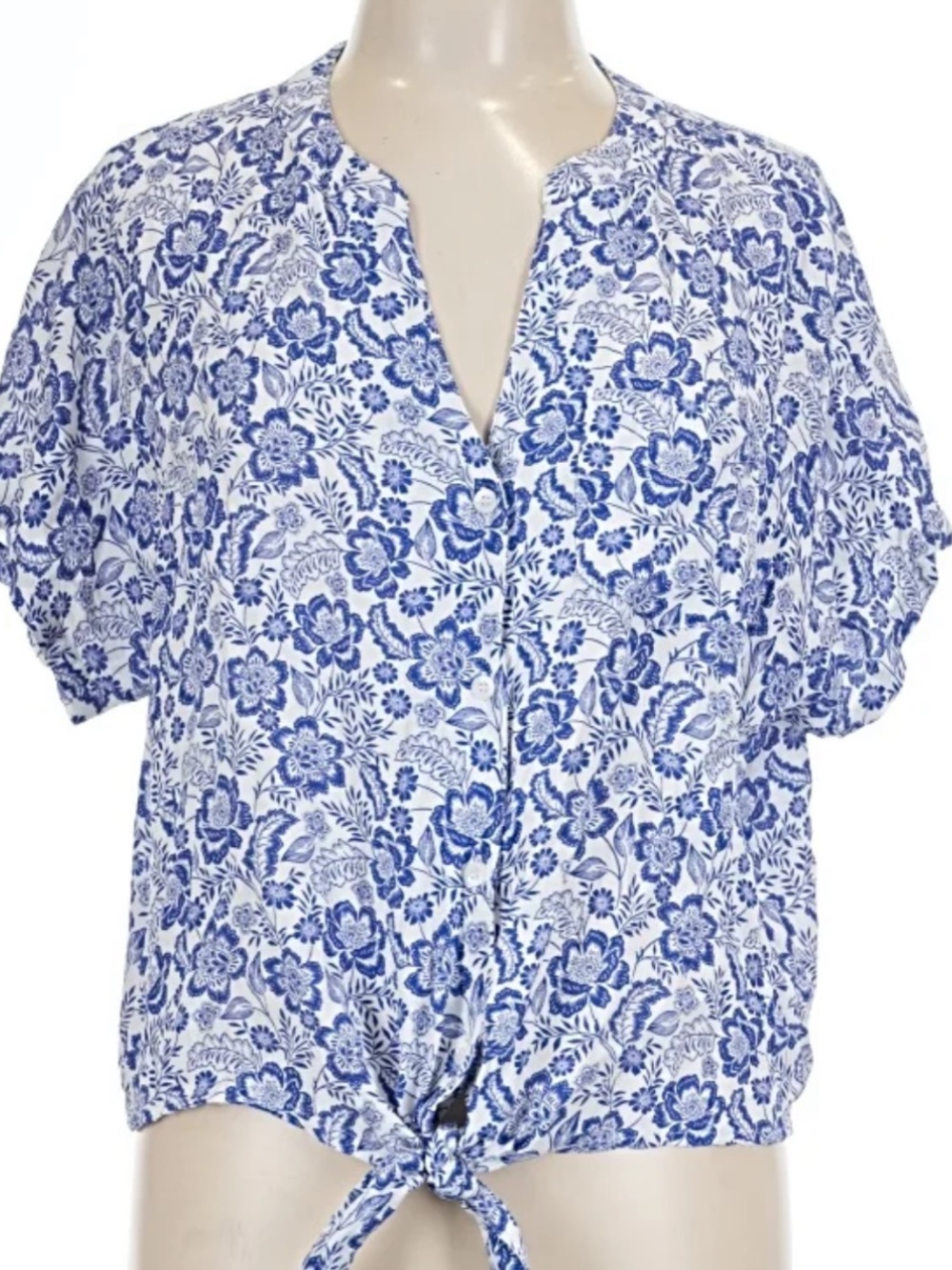 Velvet Heart Blue & White Floral Tie-Front Blouse